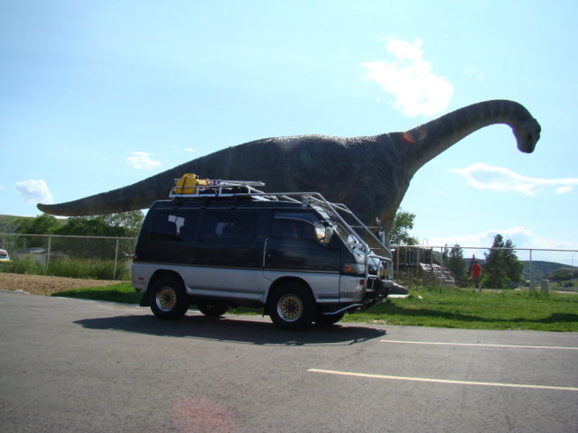 Delica n Camarasaurus 3.JPG