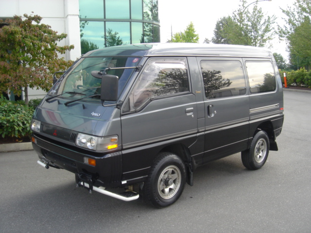 Delica #8599 001.jpg
