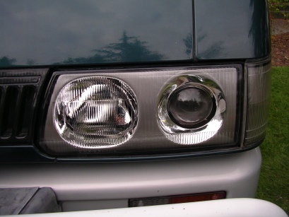 LeftLamp.jpg