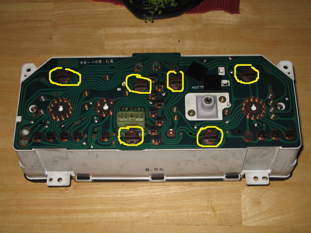 Light holders.JPG