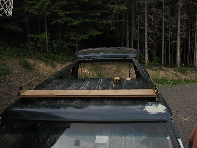hole_in_the_roof01.jpg