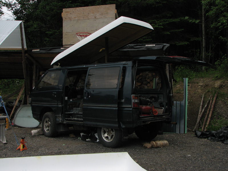 poptop_standingup01.jpg