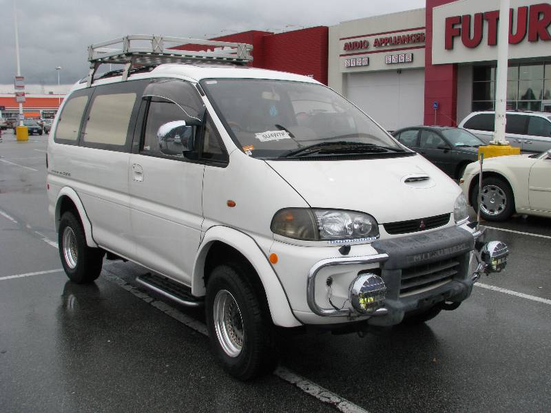 Front view with fog lights