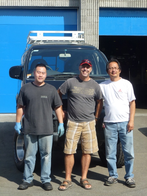 Mechanic Alan, Chris and the famous Mardy posing in front of the latest success