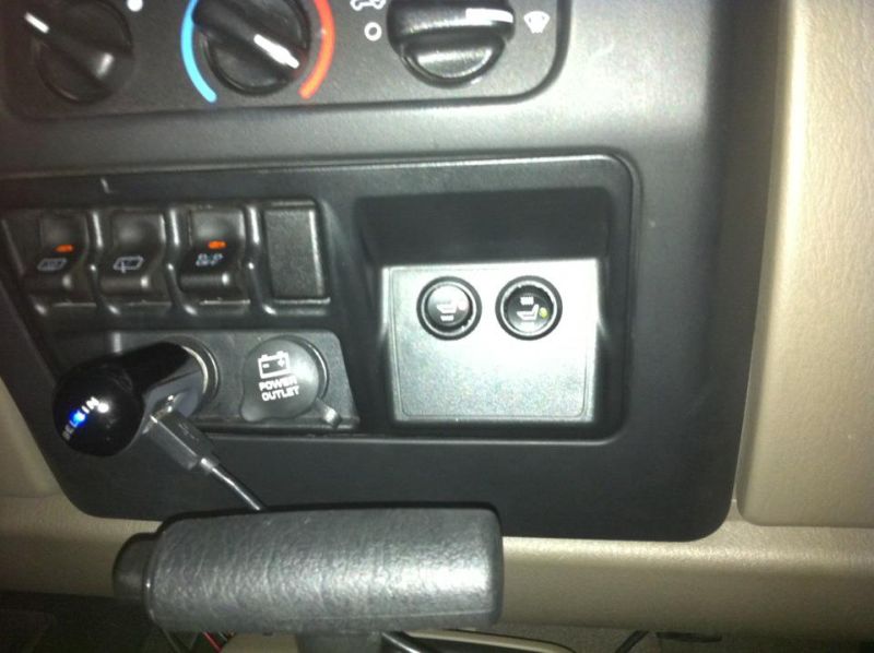 Switches in the Jeep Console