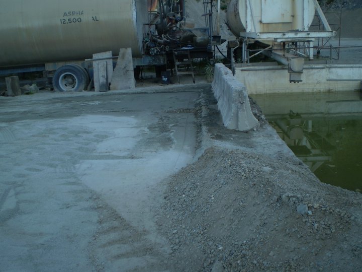 settling tank overflow during enviro visit.jpg
