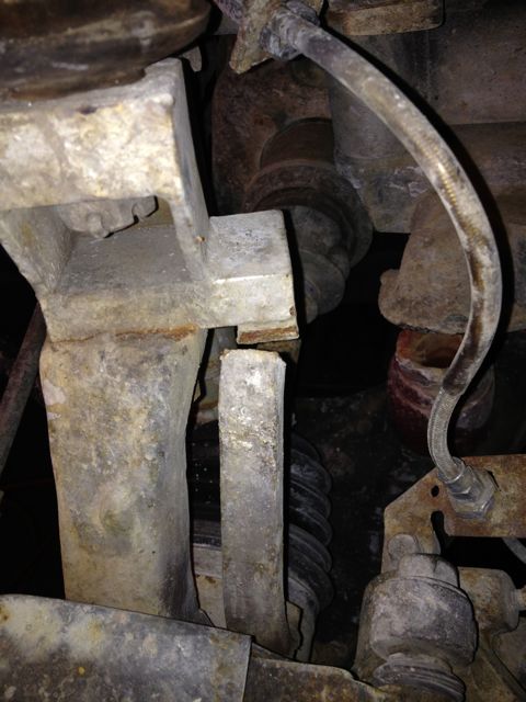 snapped lift.jpg