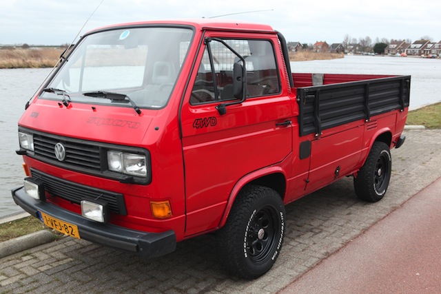 Volkswagen_Transporter_Syncro_4_WD.jpg