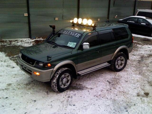 mitsubishi_challenger_3500213_orig.jpg