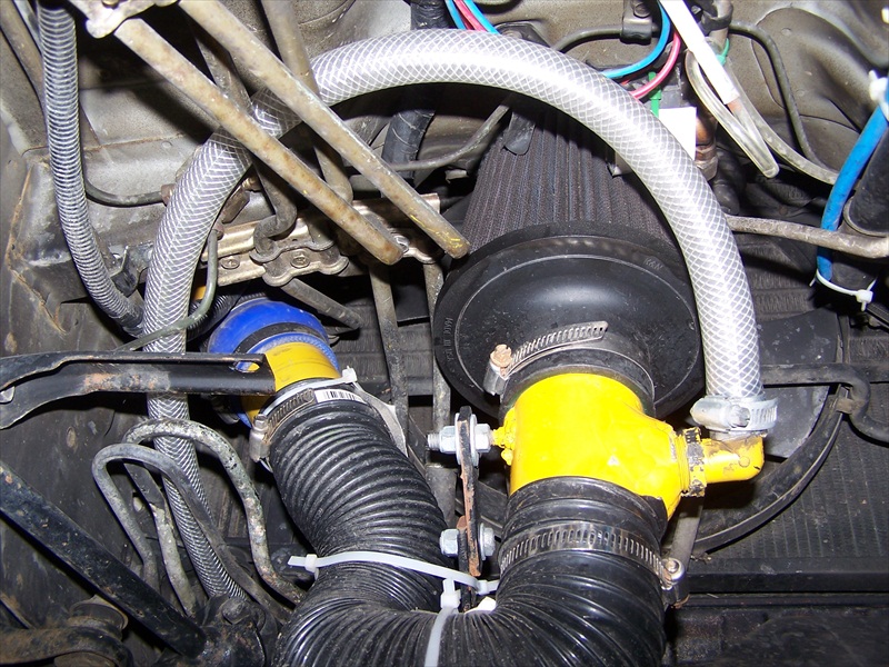 K&amp;N filter vertically in front of Rad