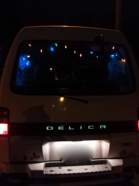 xmasvan1.jpg