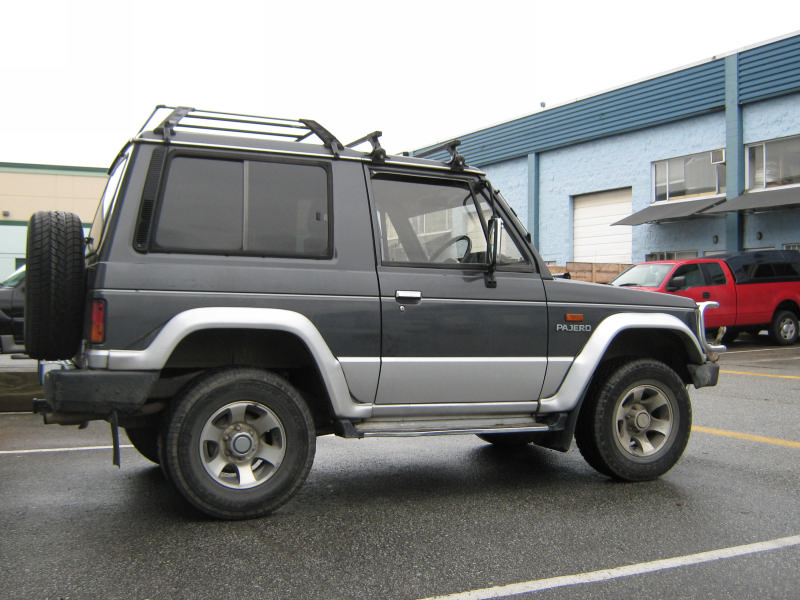 pajero swb 2'lift up.JPG