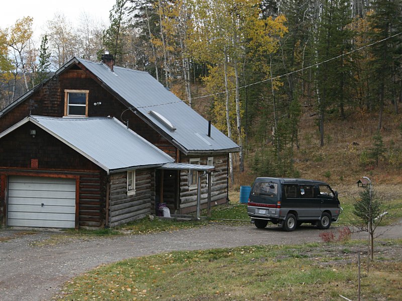 Delica and house in the Cariboo.