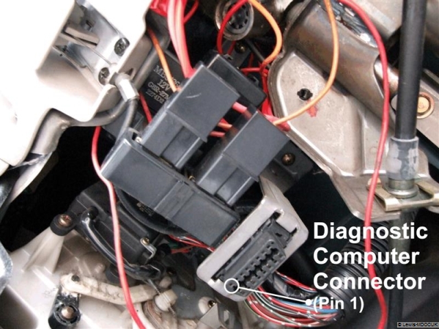 L400OBDIIConnectorMedium_zpsddea38ad.jpg