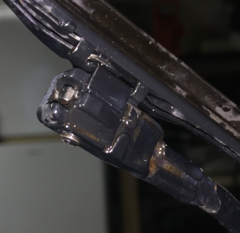 wiper2.JPG