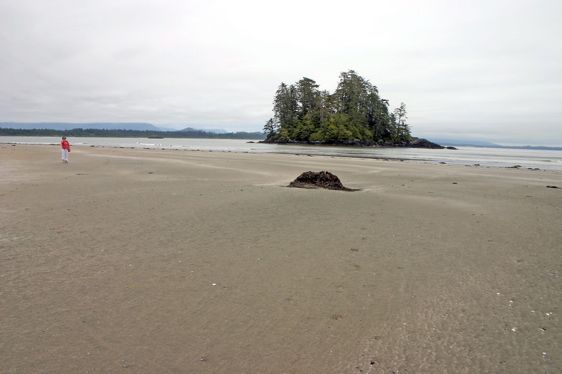 Long Beach. Pacific Rim NP. Vancouver Island.