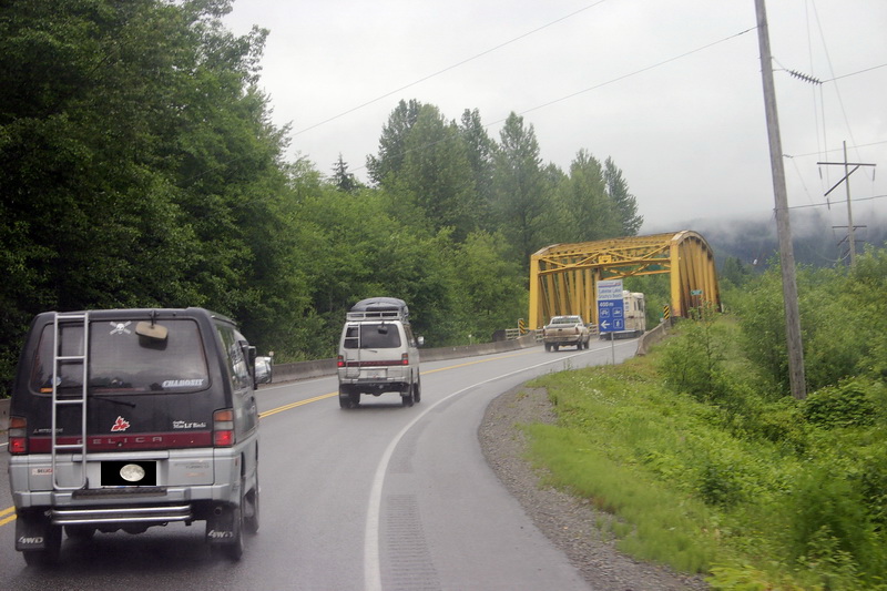 Delica convoy in Terrace.<br />Northern BC meet. July 4-5, 2008.