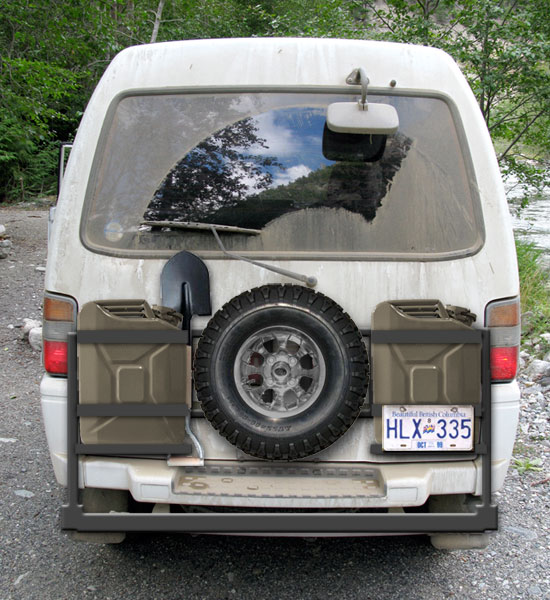 delica_rack_offroad.jpg