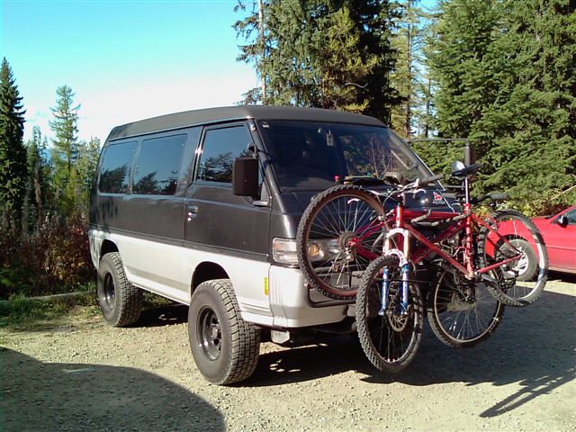 Scoobus arrives at Myra Canyon Trail head