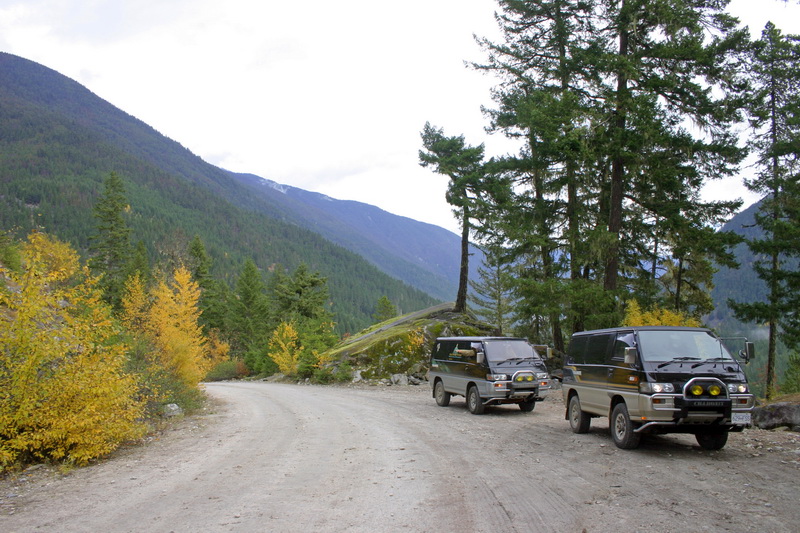 On the way to Grizzly Falls