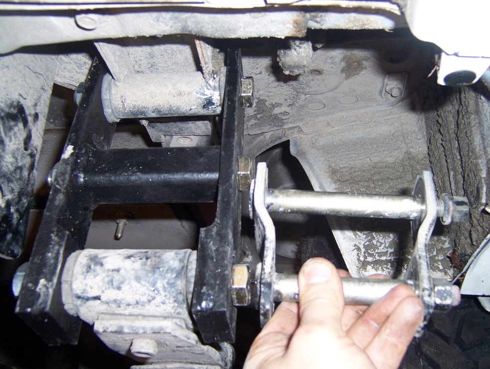 New vs. old shackle.jpg