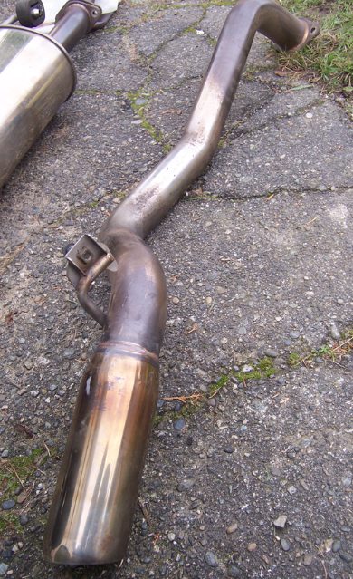 Fujitsubo muffler no welds.jpg