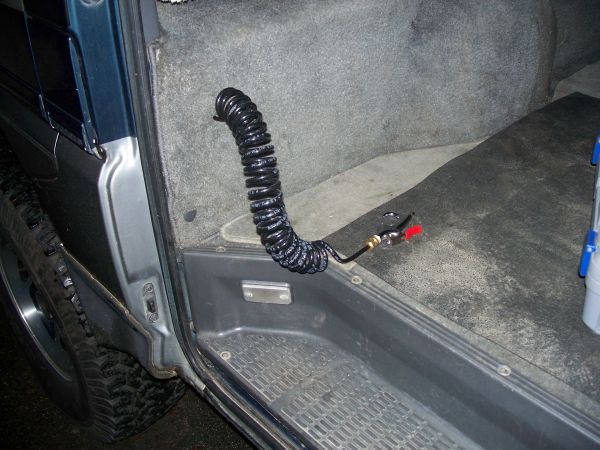 air blower for keeping the cab clean.jpg