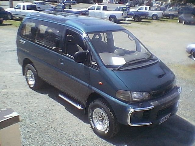 front and side view of delica