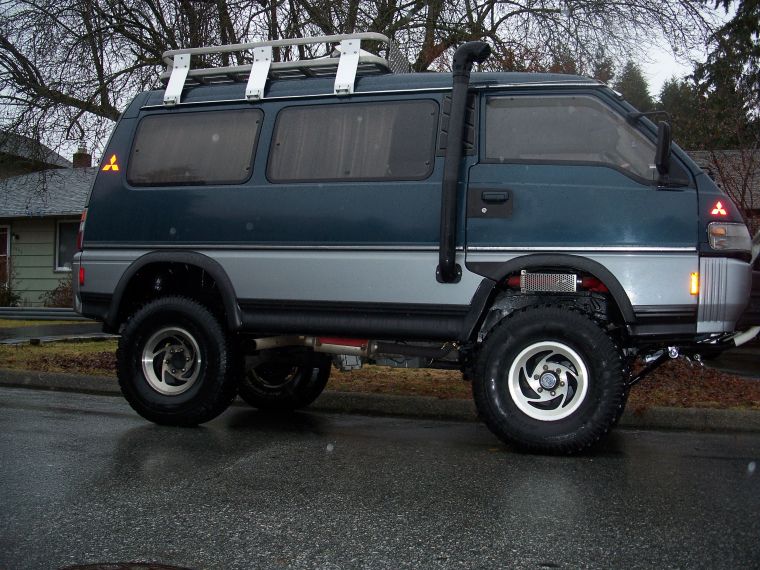 new fender flares 1.jpg