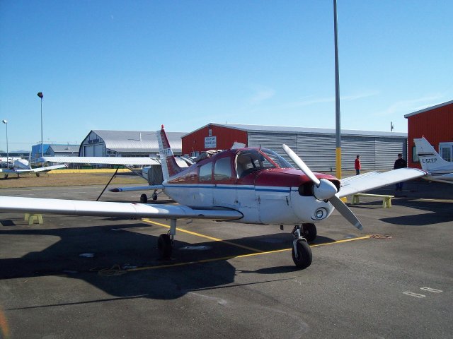 Piper Cherokee 140 at Langley Airport