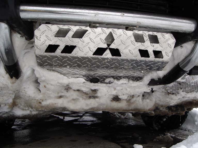 SkidplateSnow3937.jpg