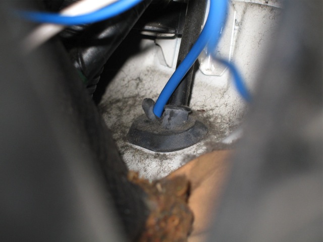 Brake line feedthrough.jpg