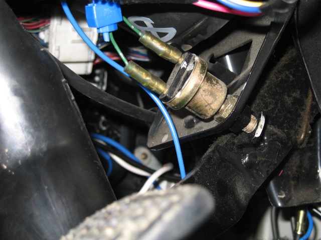 Brake switch.jpg