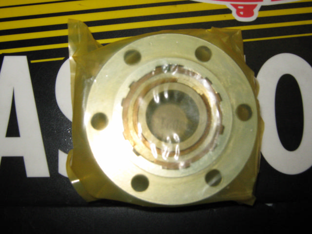 manual hub 002.JPG