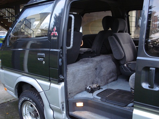 delica nov 2010 023re.jpg