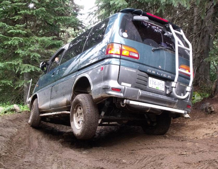 L400 on first Whipsaw.jpg