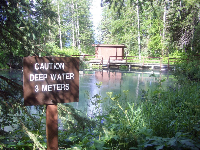 Liard River Hot Springs. Beta pool.