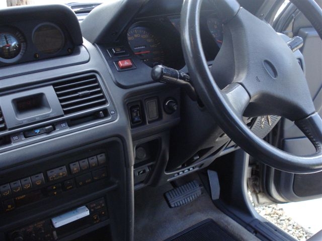 Paj interior (16)buttons.jpg